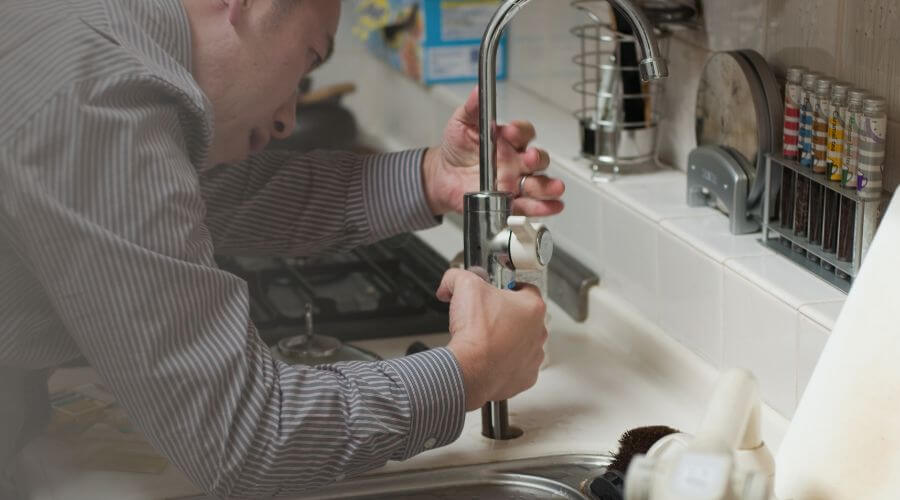 Professional Tankless Water Heater Installation in Naches, WA
